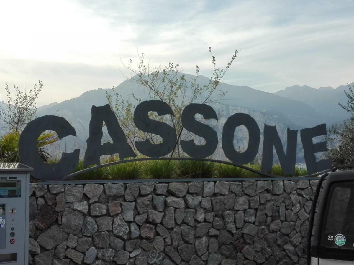Casa Marilena Apartment มัลเชซิเน ภายนอก รูปภาพ