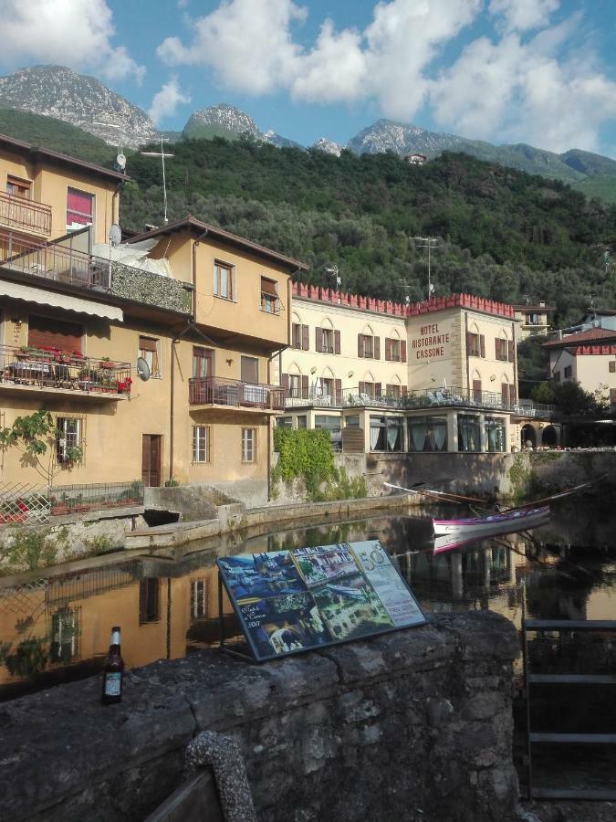 Casa Marilena Apartment มัลเชซิเน ภายนอก รูปภาพ